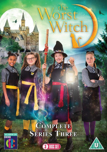 The Worst Witch โอมเพี้ยงแม่มดน้อยสู้ตาย Season 3 (2017) ตอนที่ 1