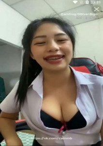 นักศึกษาโชว์ของ