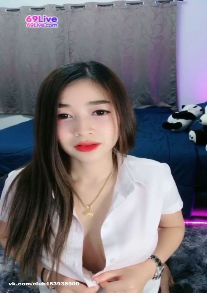 นักศึกษาหน้าตาดี