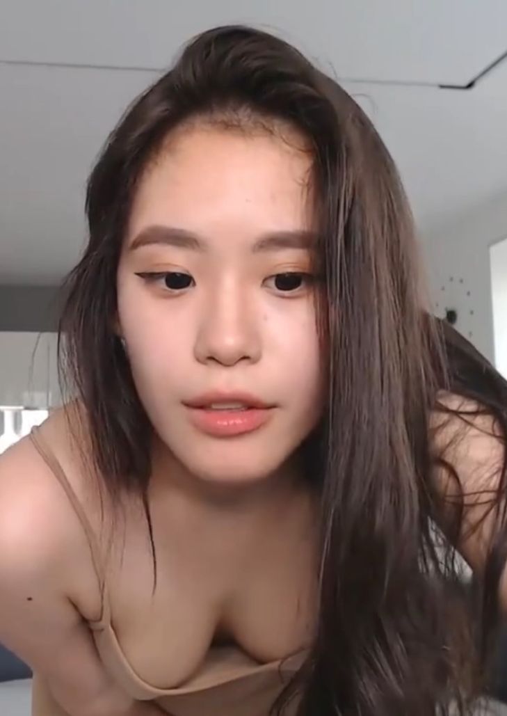 li chang ช่วยตัวเอง